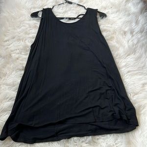Black Flowy Tank